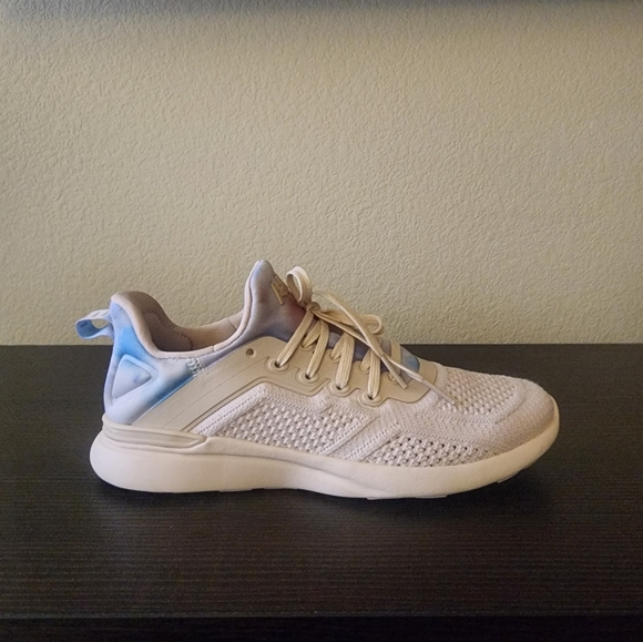 APL Techloom Tracer Sneakers Womens 6.5 - Picture 3 of 5